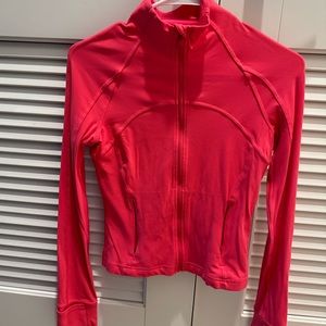 Define cropped jacket lipgloss